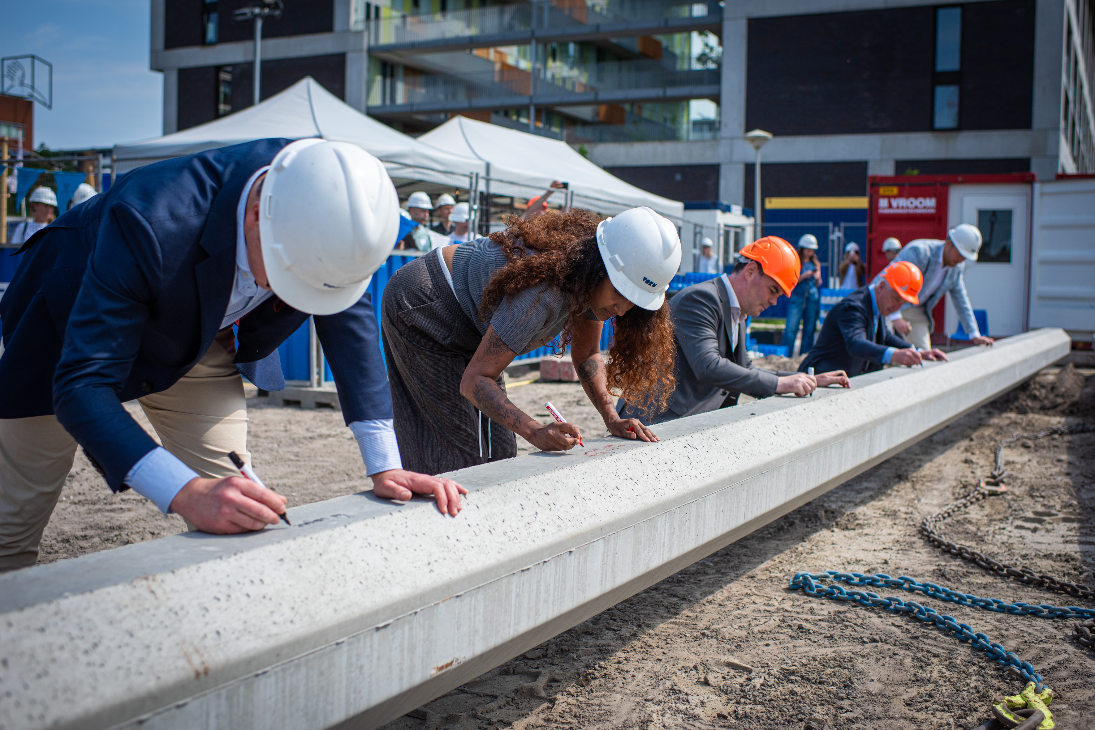 Feestelijke start bouw van Conrad Amsterdam